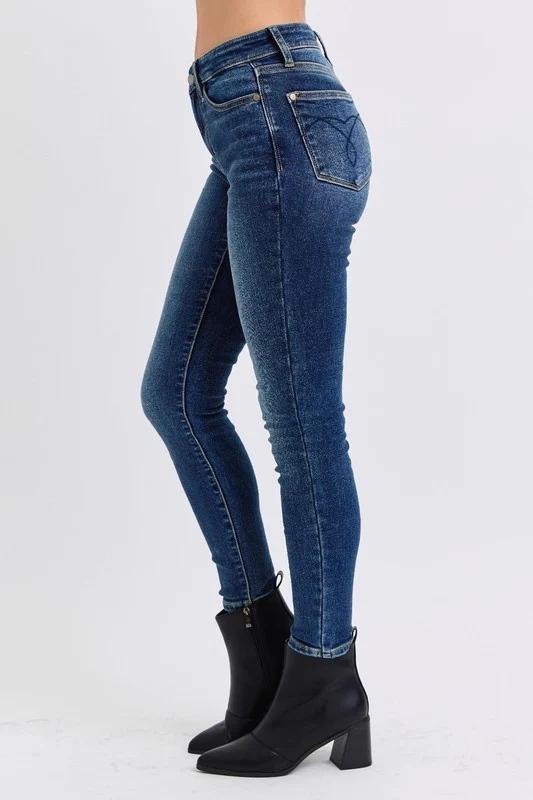 Judy Blue Full Size Mid-Rise Waist Skinny Jeans with Pockets - Image 3