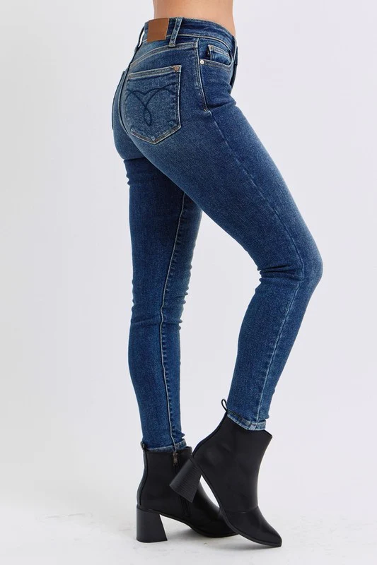 Judy Blue Full Size Mid-Rise Waist Skinny Jeans with Pockets - Image 4
