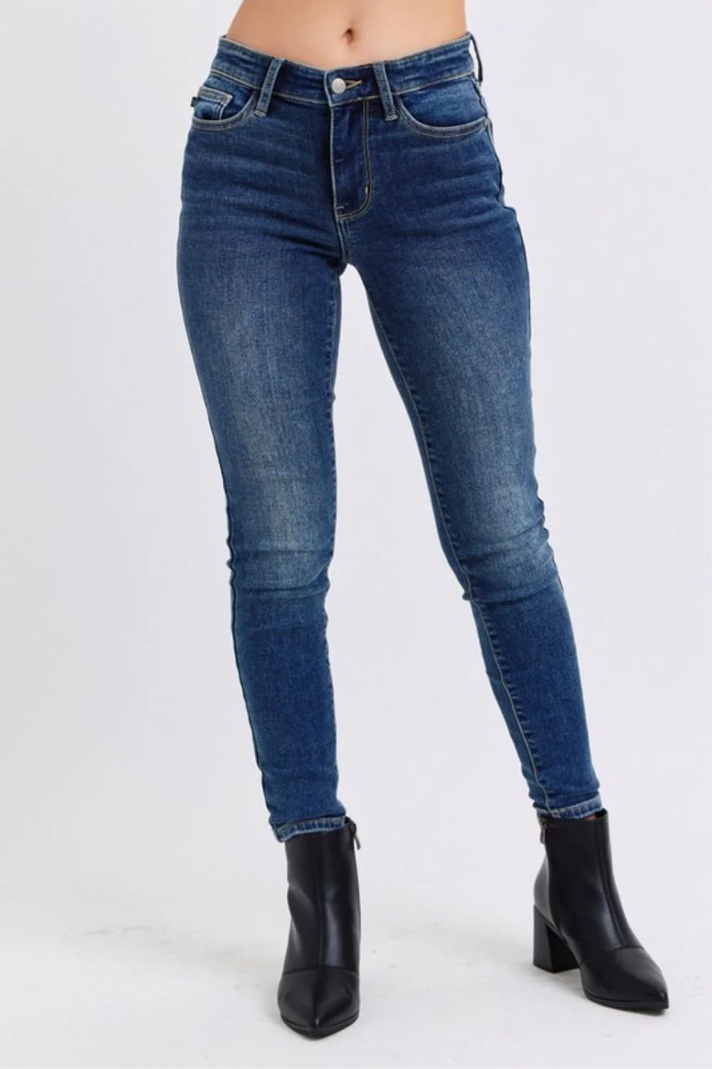 Judy Blue Full Size Mid-Rise Waist Skinny Jeans with Pockets - Image 6