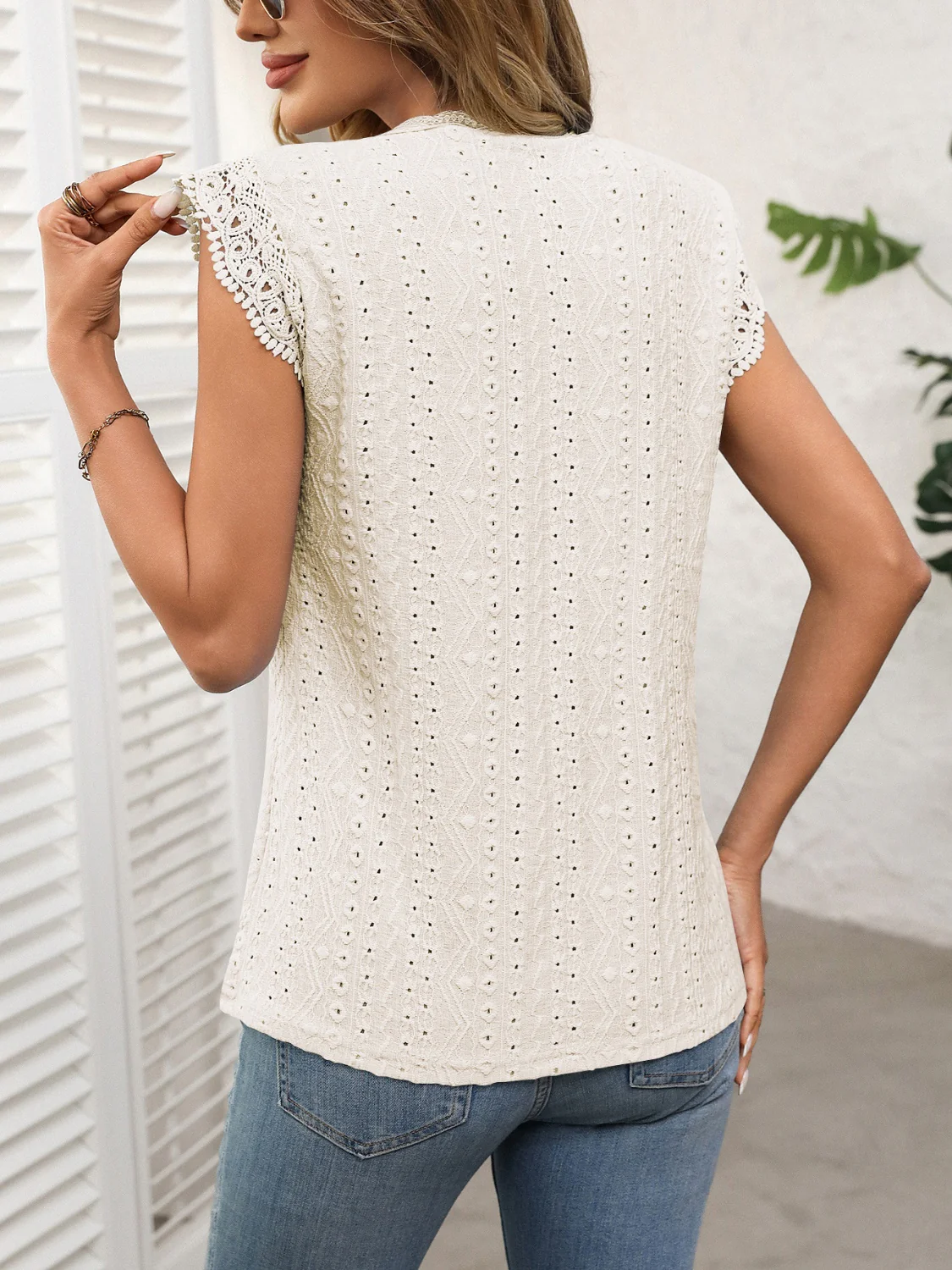 Lace Detail Round Neck Cap Sleeve Top - Image 3