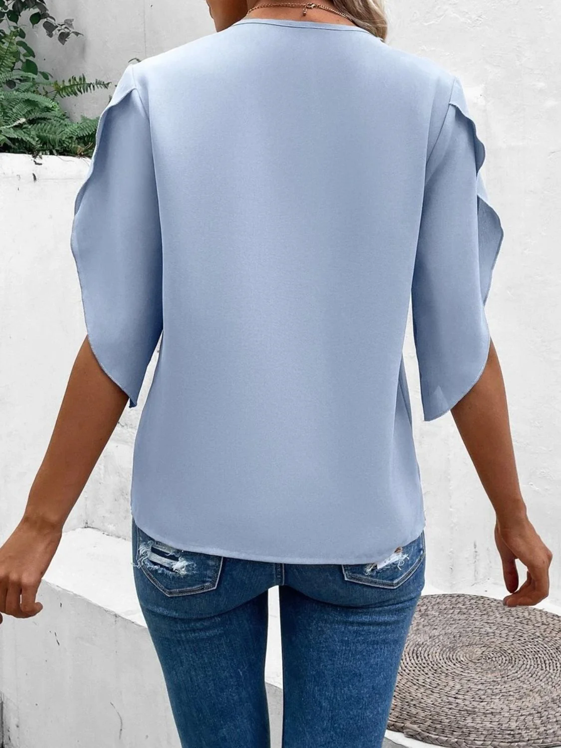 Lace Detail V-Neck Half Sleeve Blouse - Image 12
