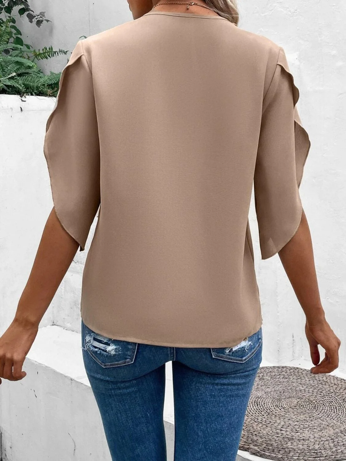 Lace Detail V-Neck Half Sleeve Blouse - Image 8
