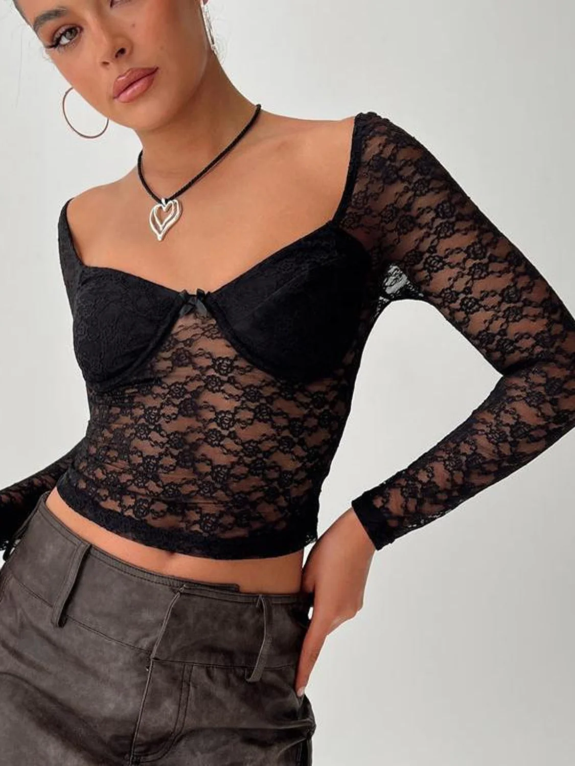 Lace Sweetheart Neck Long Sleeve T-Shirt - Image 4