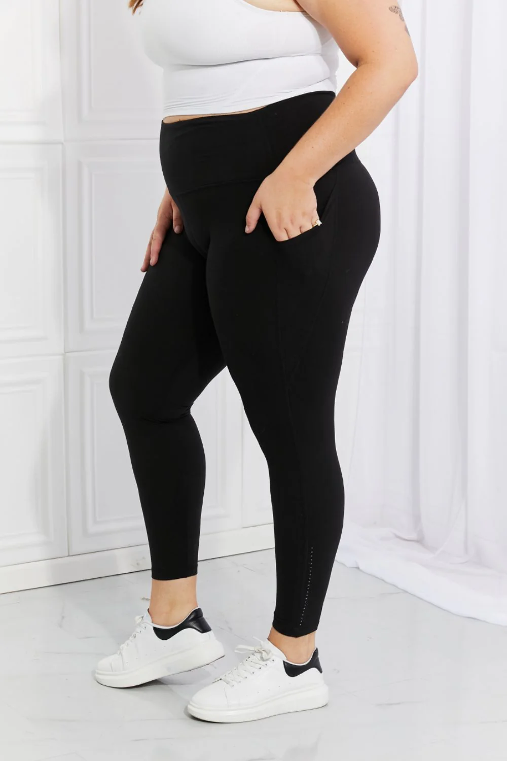 Leggings Depot Full Size Strengthen and Lengthen Reflective Dot Active Leggings - Image 8