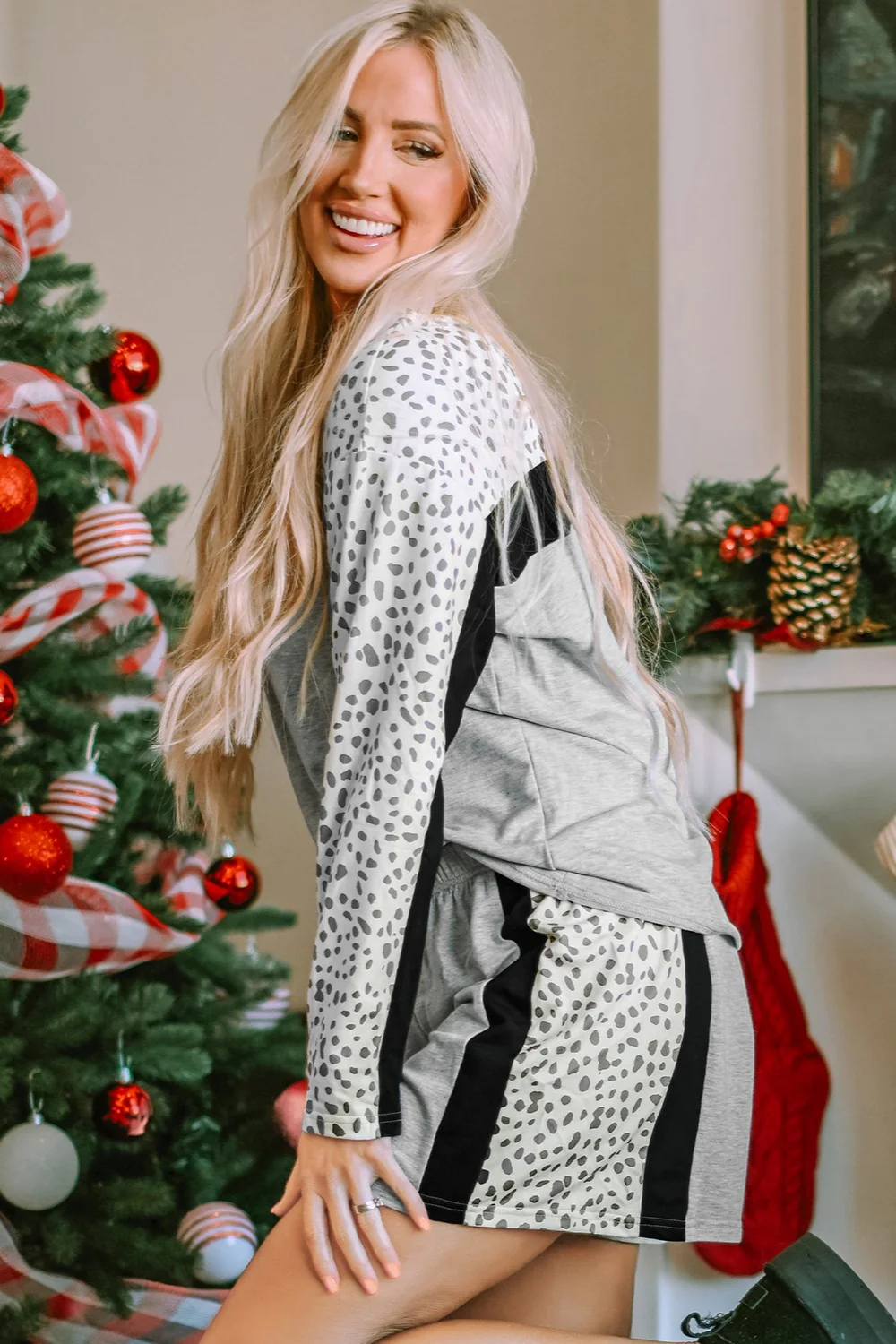 Leopard Long Sleeve Top and Shorts Lounge Set - Image 2