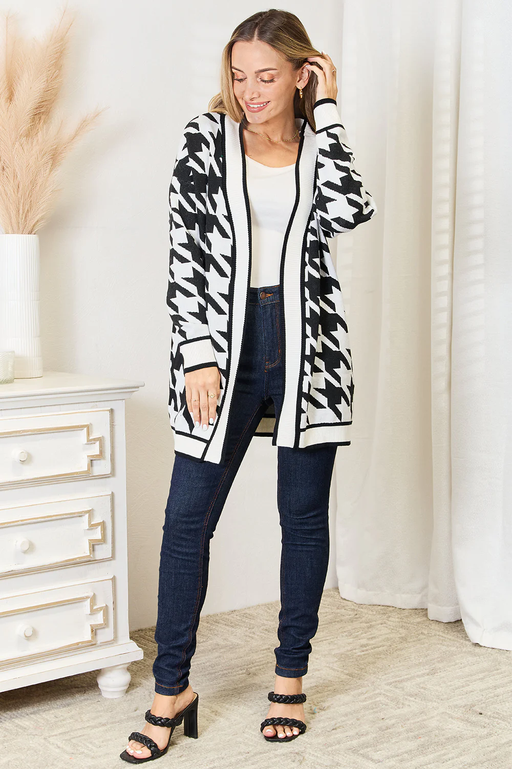 Woven Right Houndstooth Open Front Longline Cardigan - Image 4