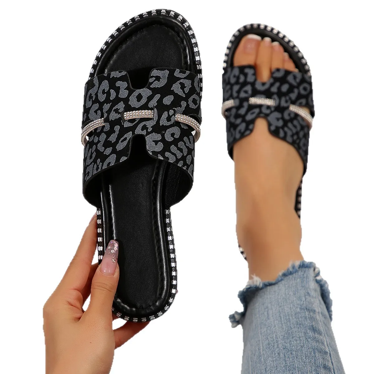 Open Toe Flats Sandals - Image 2