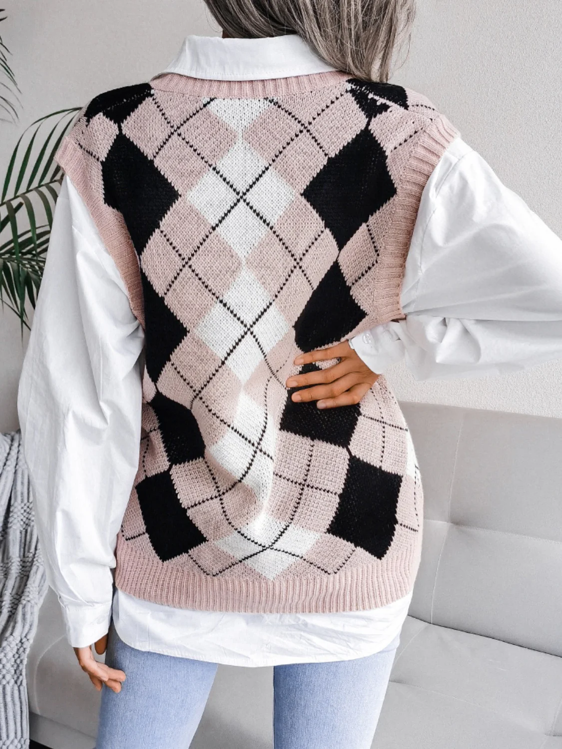 Plaid V-Neck Sweater Vest - Image 7
