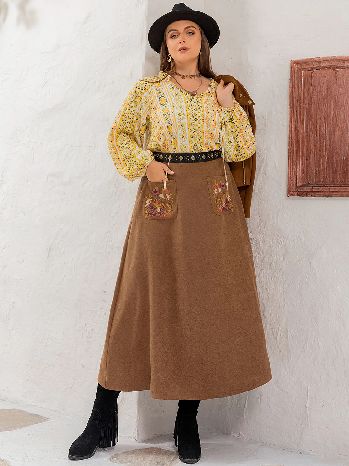 Plus Size Embroidered Pocketed High Waist Skirt - Image 5