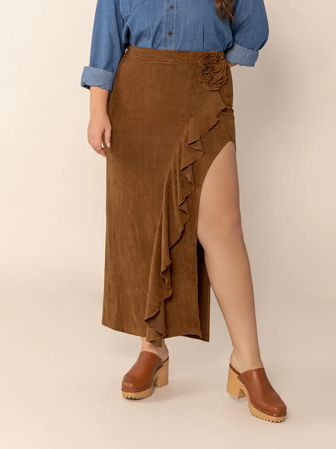 Plus Size Ruffled Slit High Rise Skirt - Image 8