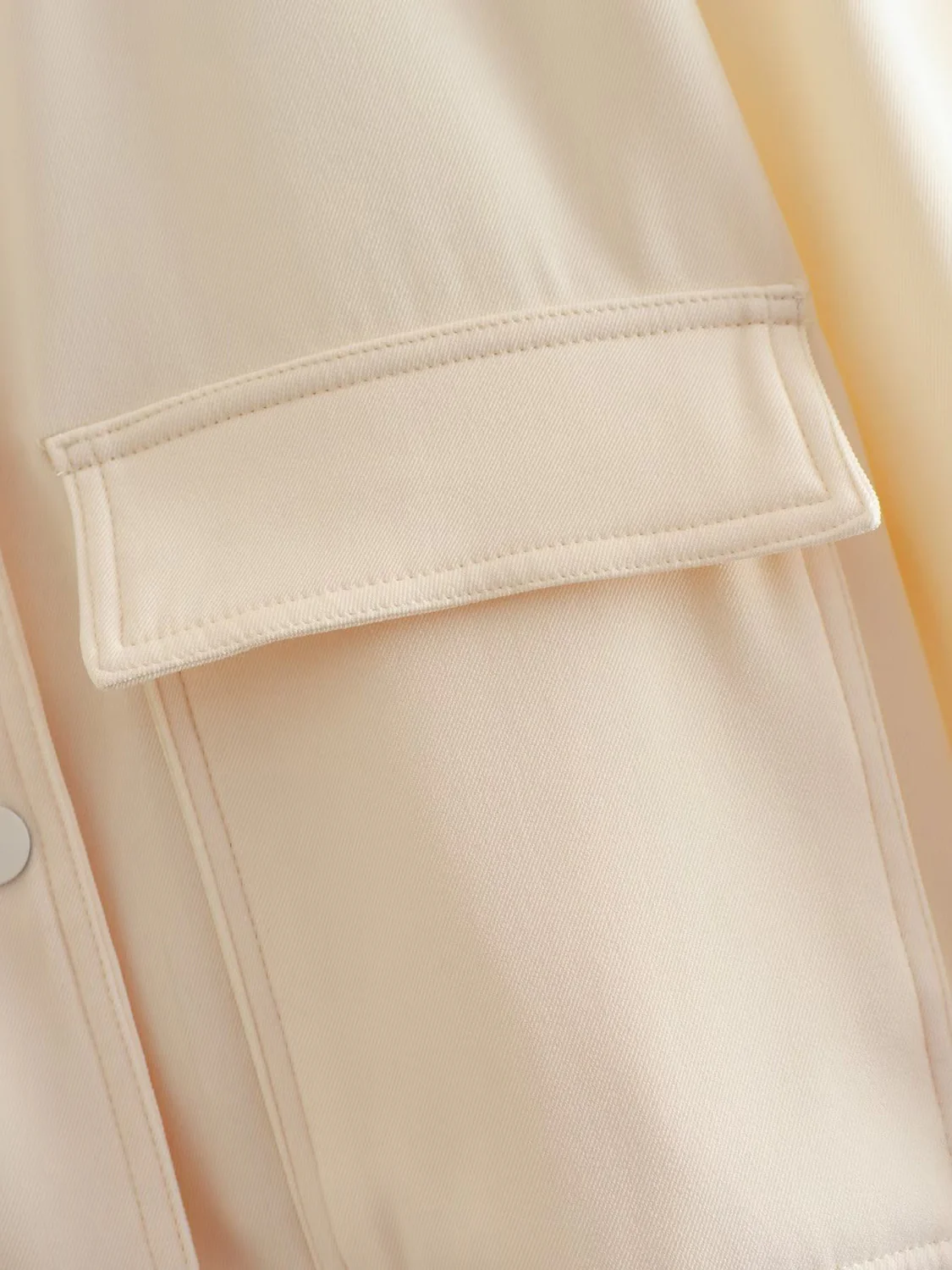 Pocketed Snap Down Baseball Collar Jacket - Image 13