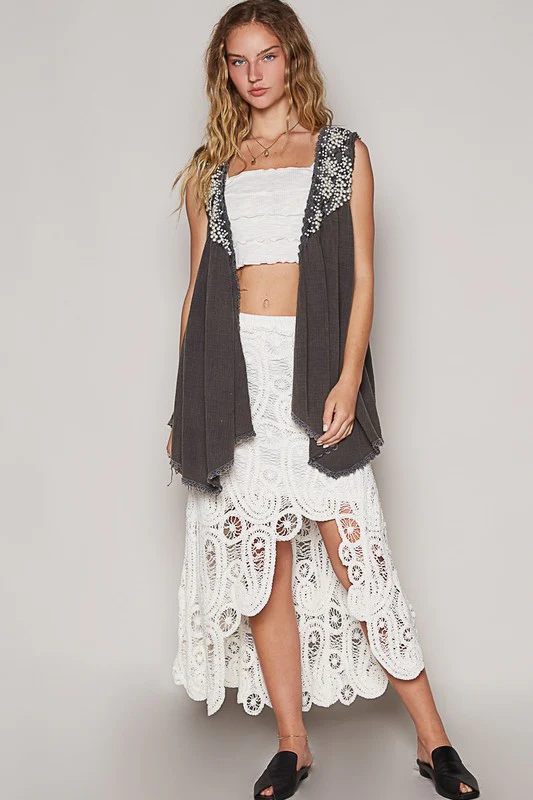 POL Embroidered Pearls Open Front Sleeveless Cardigan - Image 4