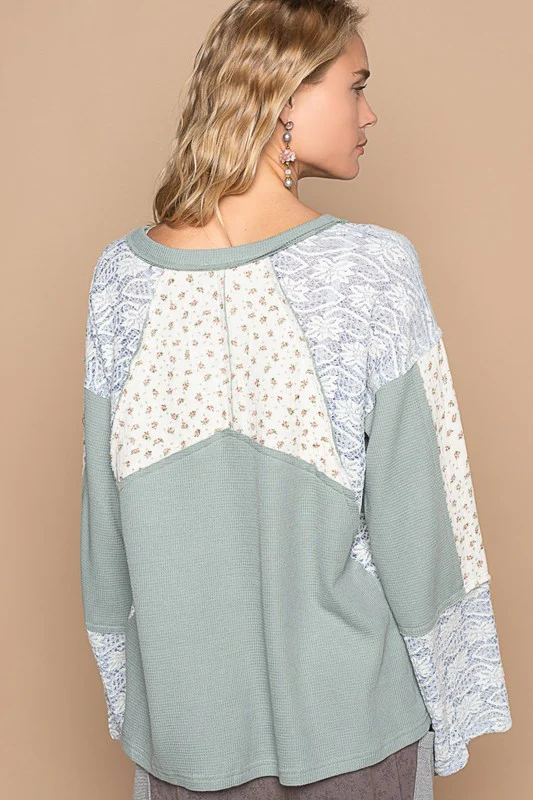POL Lace Floral Round Neck Knit Top - Image 2