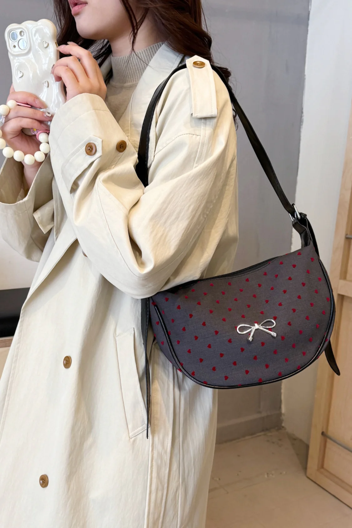 Polyester Printed Adjustable Strap Crossbody Bag - Image 16