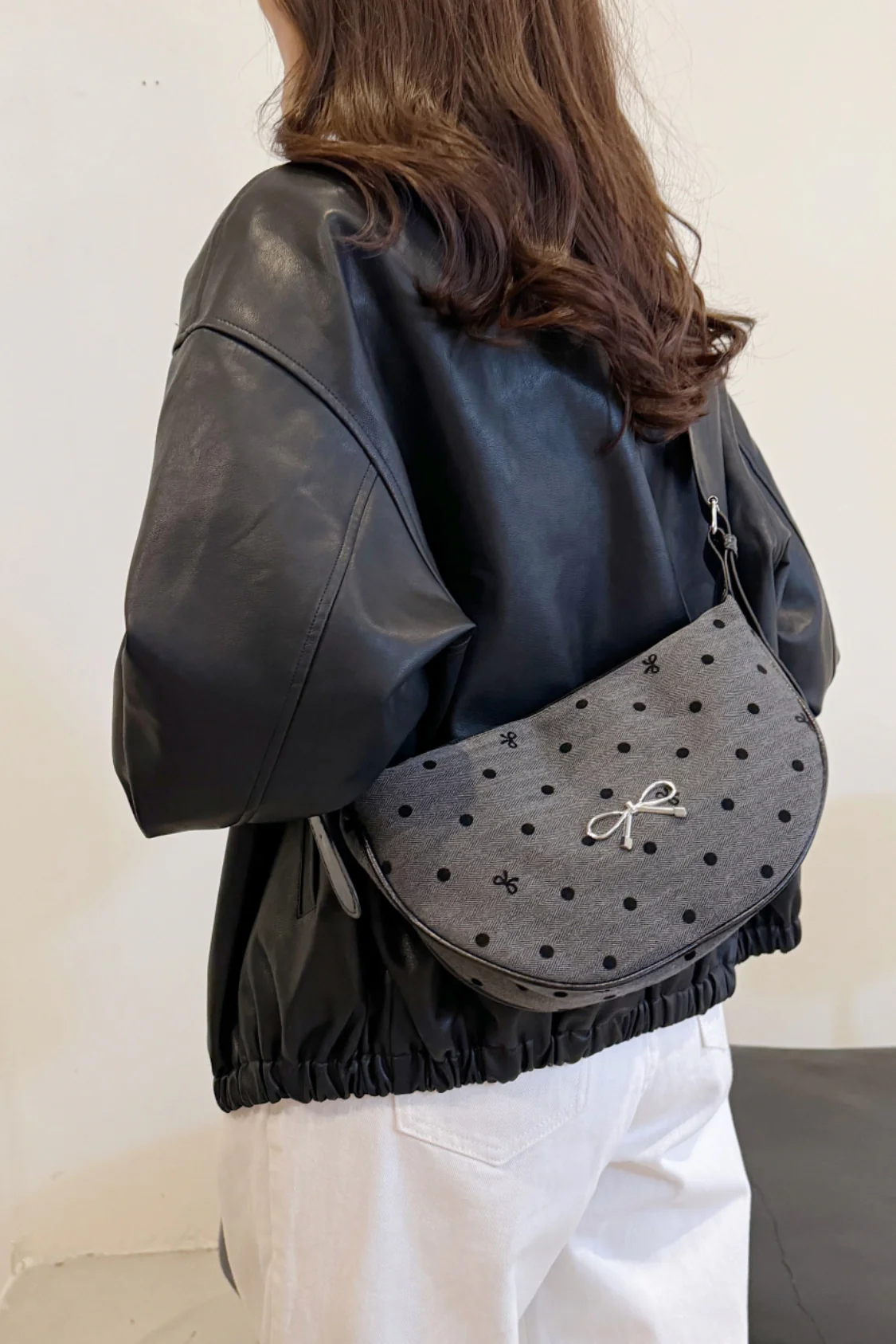 Polyester Printed Adjustable Strap Crossbody Bag - Image 3