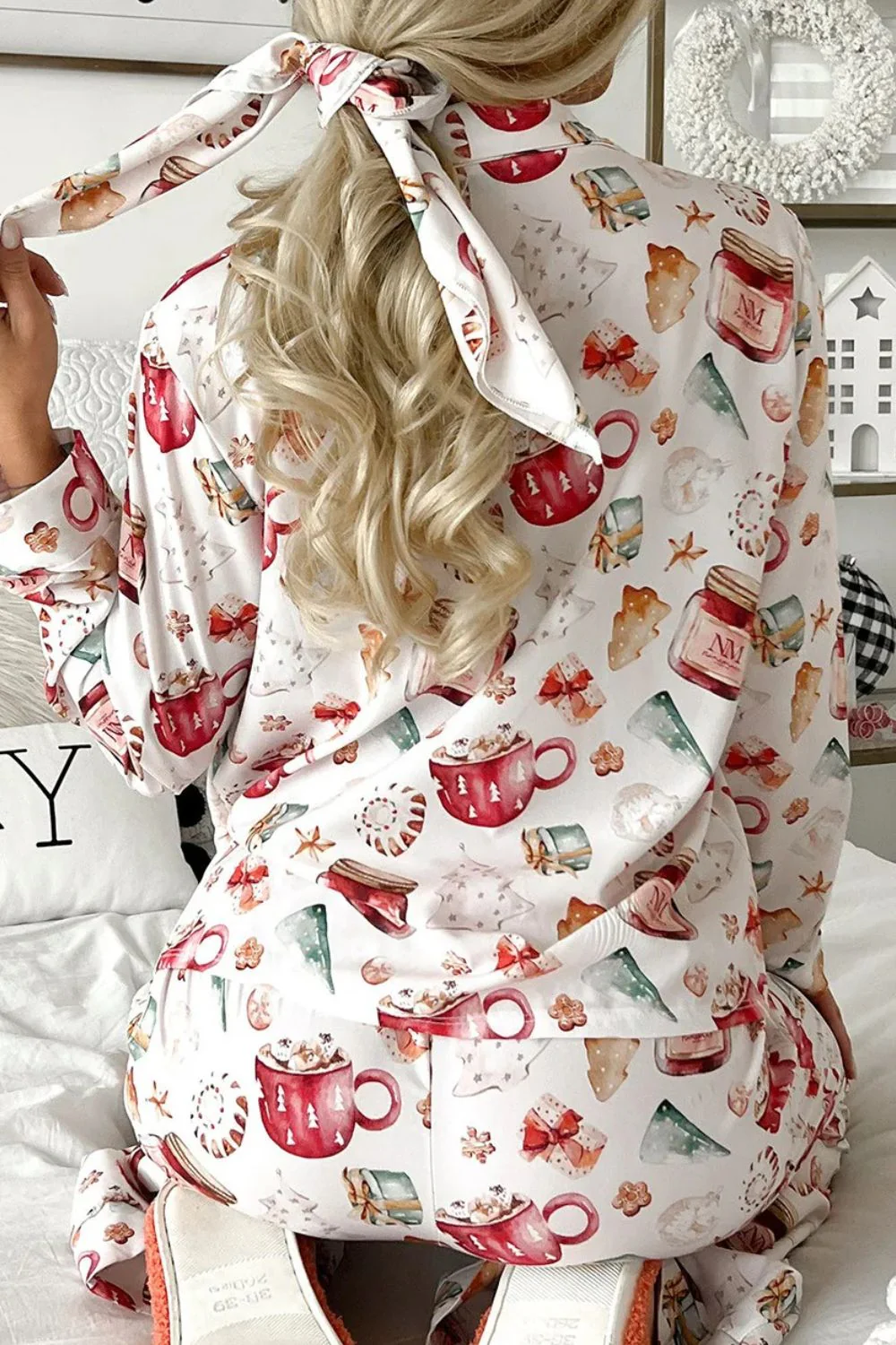 Printed Collared Neck Top and Pants Lounge Set - Image 2