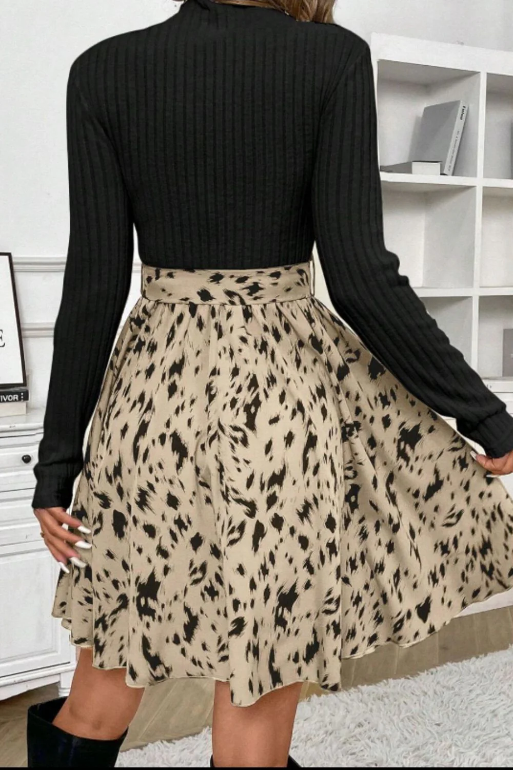Printed Tie Waist Mock Neck Long Sleeve Dress - Image 15
