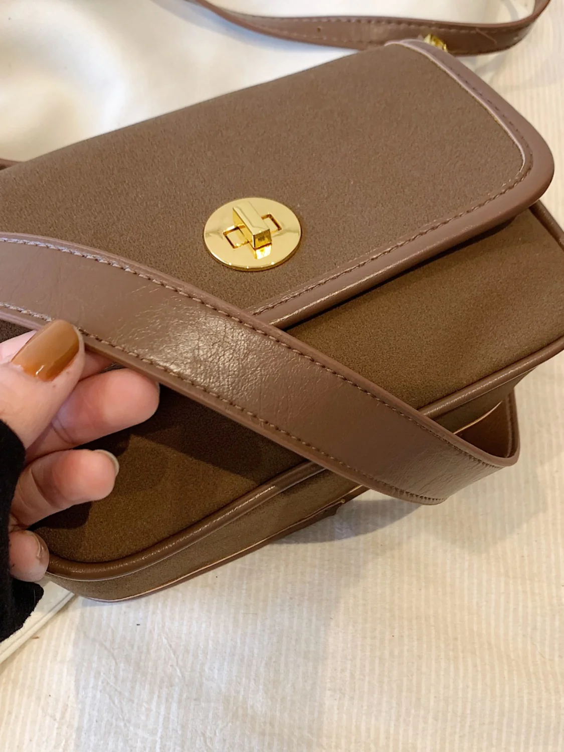 PU Leather Suede Twist-Lock Shoulder Bag - Image 5