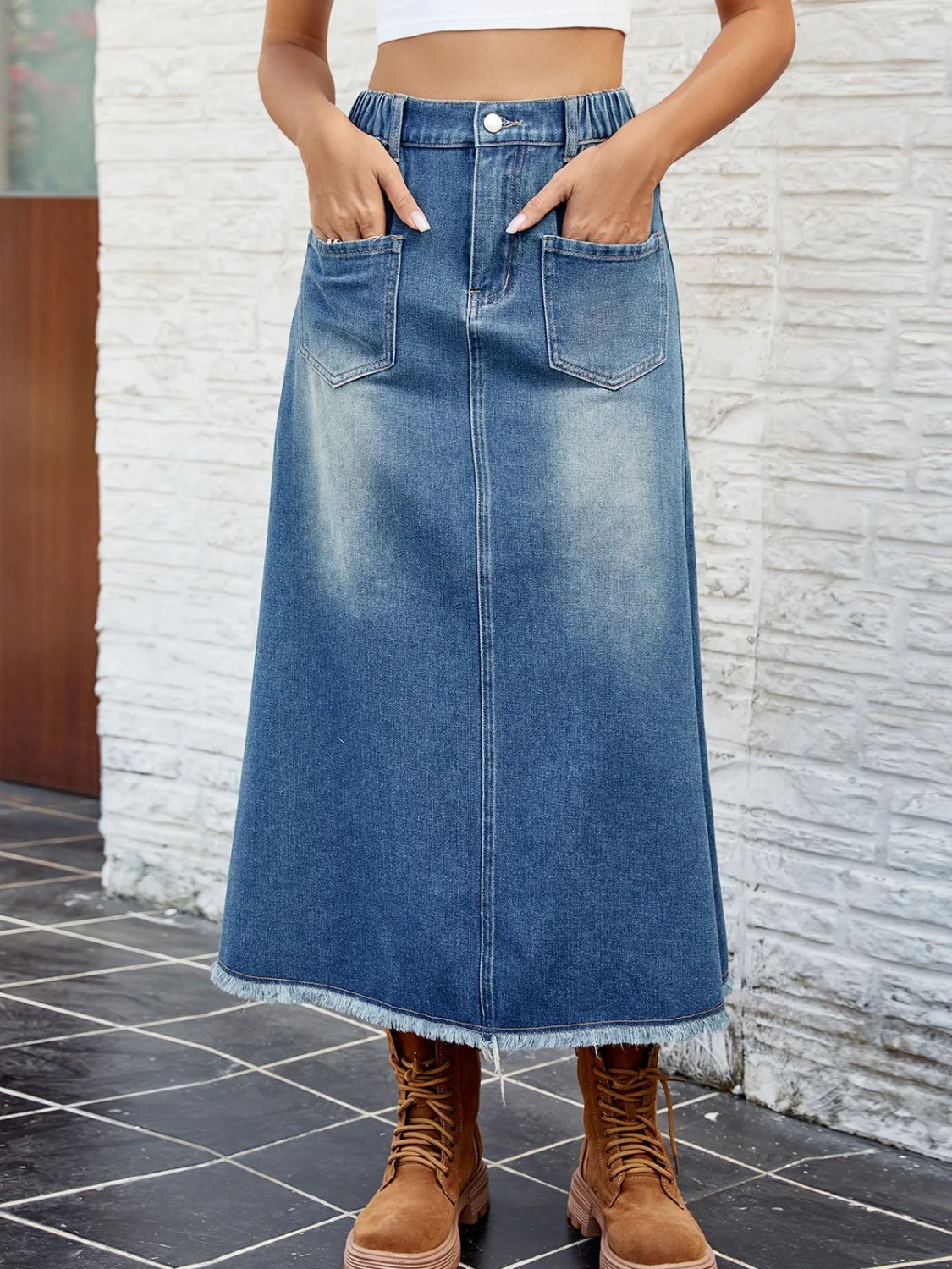 Raw Hem Buttoned Denim Skirt with Pockets - Image 4