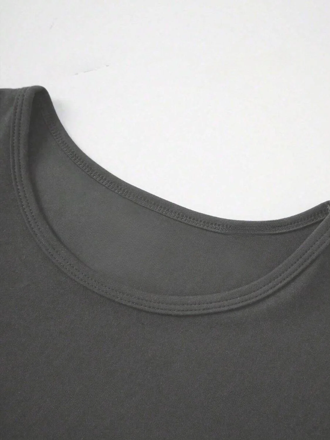 Round Neck Short Sleeve T-Shirt - Image 18