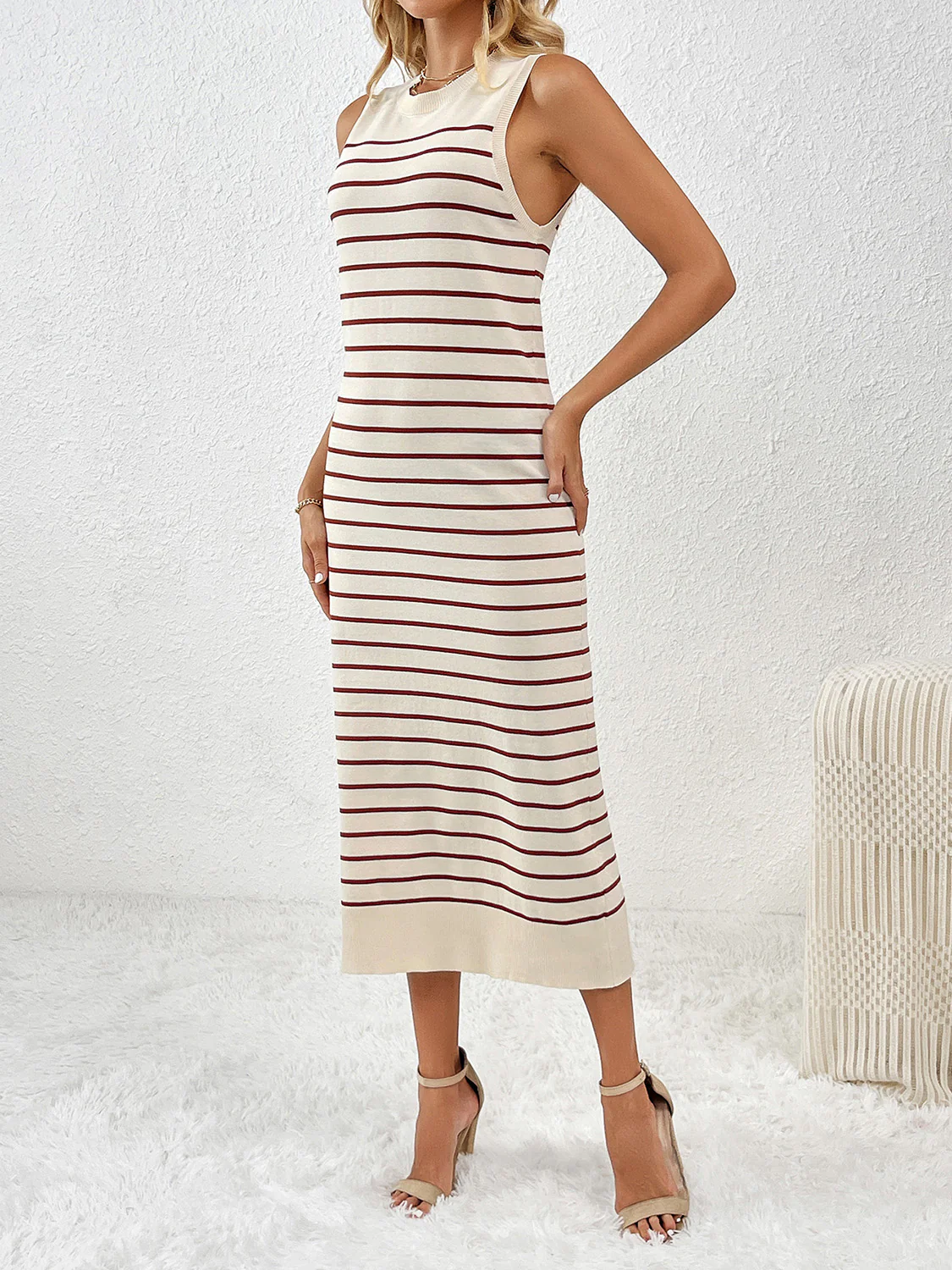 Round Neck Sleeve Midi Knit Dress - Image 5