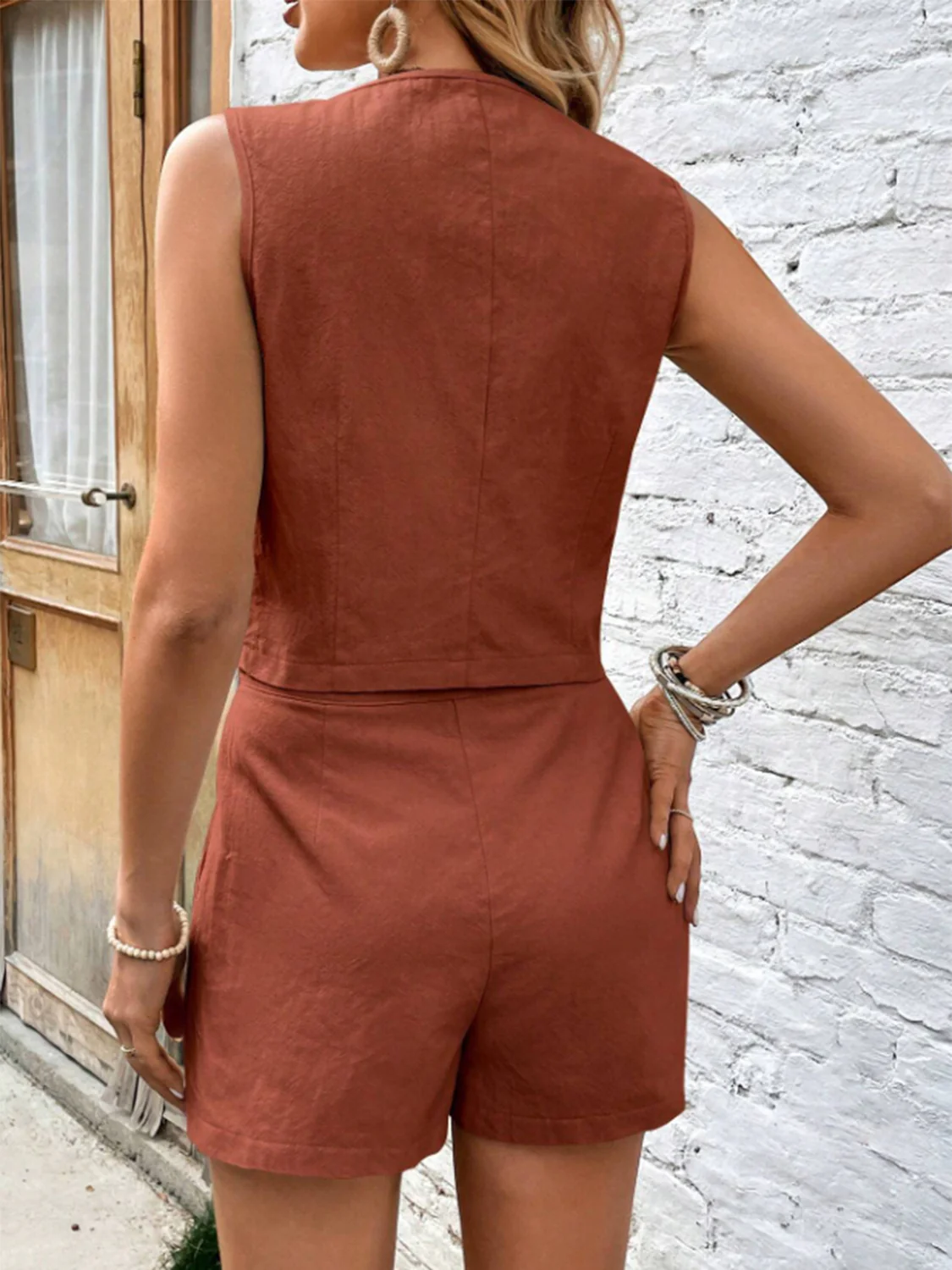 Scoop Neck Sleeveless Top and Shorts Set - Image 2