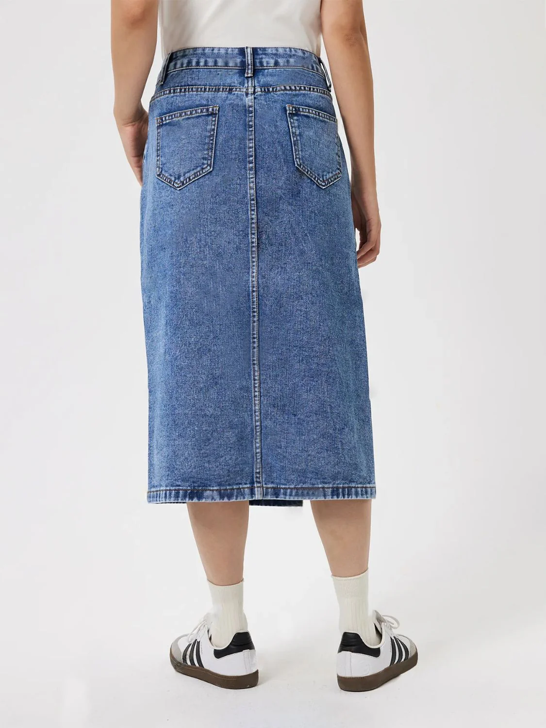 Slit Midi Denim Skirt with Pockets - Image 3