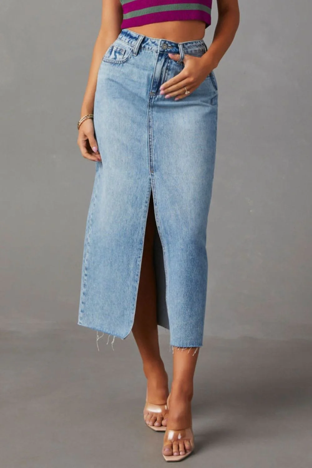Slit Raw Hem Midi Denim Skirt - Image 5