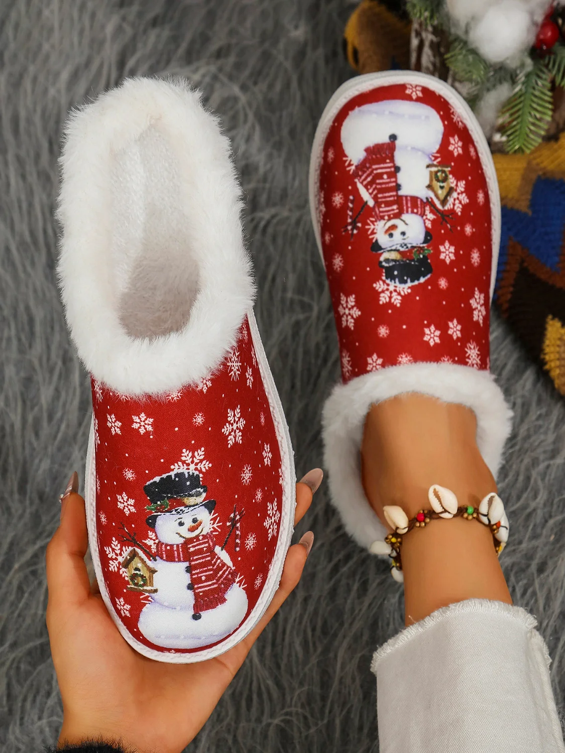 Snowman Print Flat Slippers with Faux Fur - Image 11