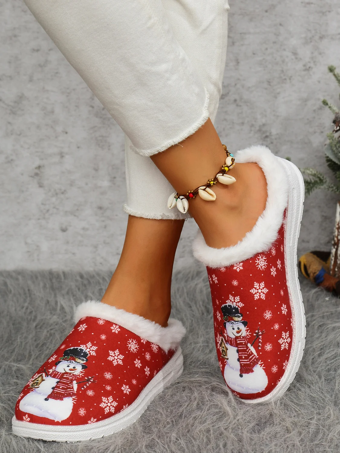 Snowman Print Flat Slippers with Faux Fur - Image 7