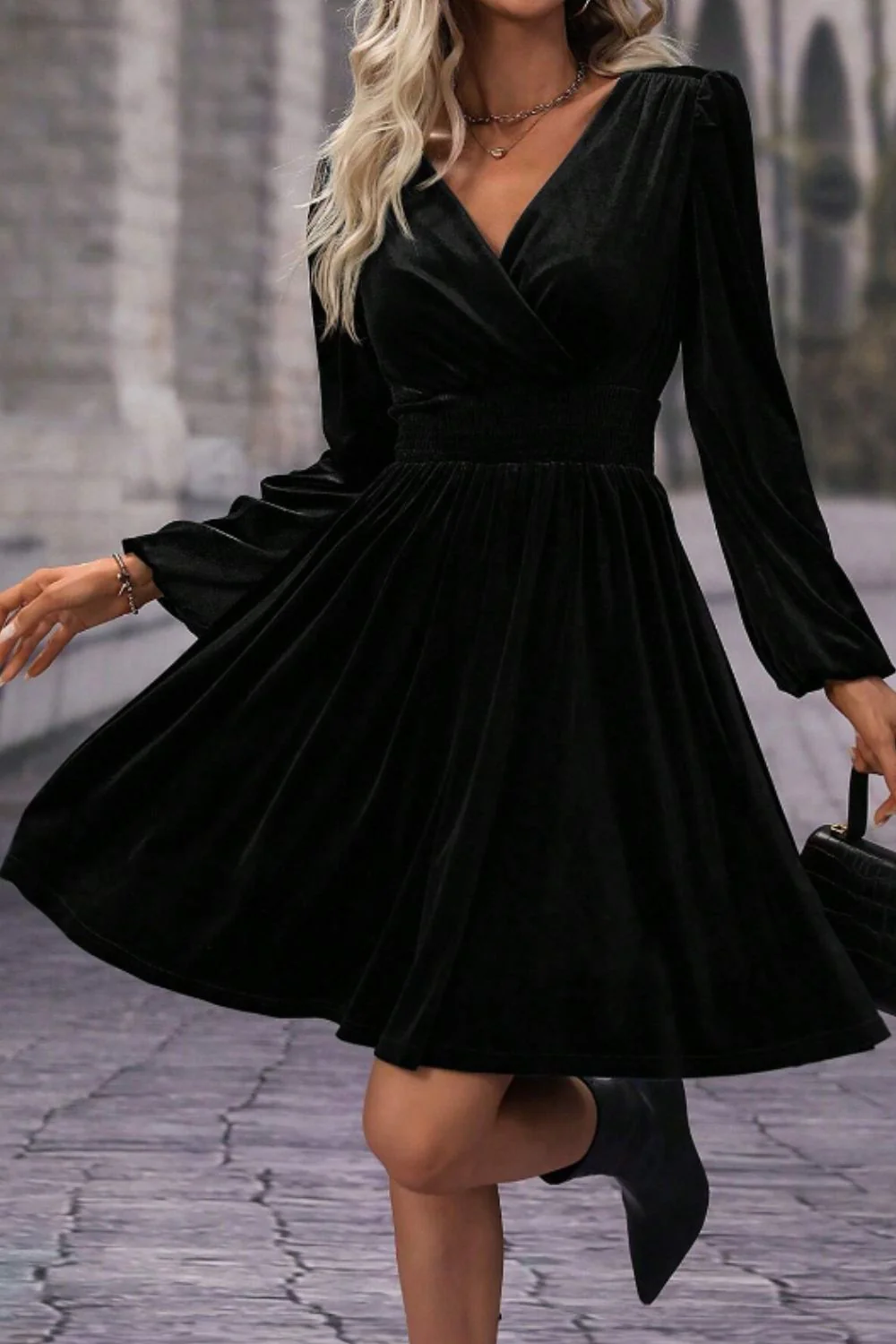 Surplice Long Sleeve Velvet Dress - Image 2