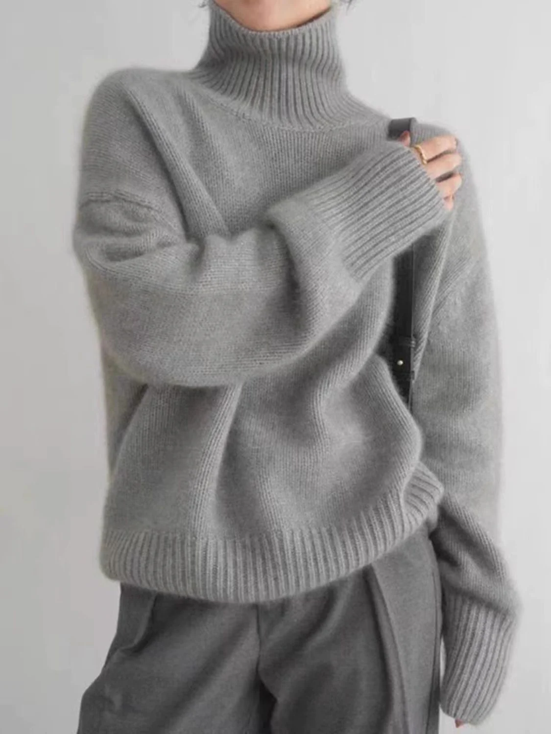 Turtleneck Dropped Shoulder Long Sleeve Sweater - Image 5