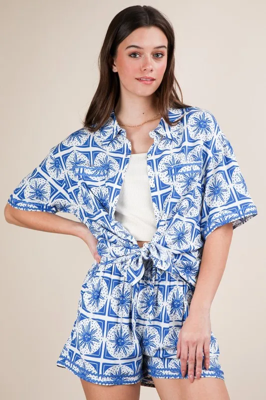 VERY J Full Size Tropical Printed Shirt Top and Shorts Set Plus Size - Image 3