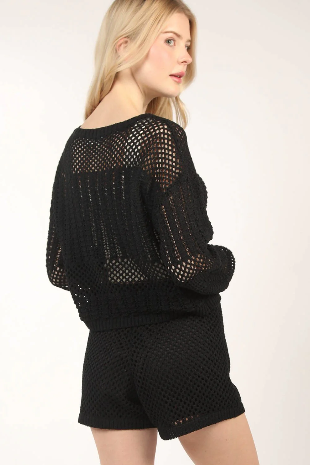 VERY J Openwork Cropped Cover Up and Shorts Set - Image 2