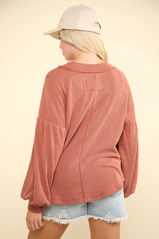VERY J Two Tone Ribbed V-Neck Exposed Seam Top - Image 2