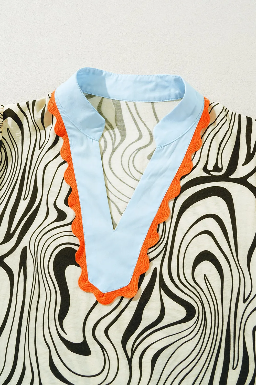Zebra Stripe Print Contrast V-Neck Ricrac Detail Short Sleeve Blouse Top - Image 6